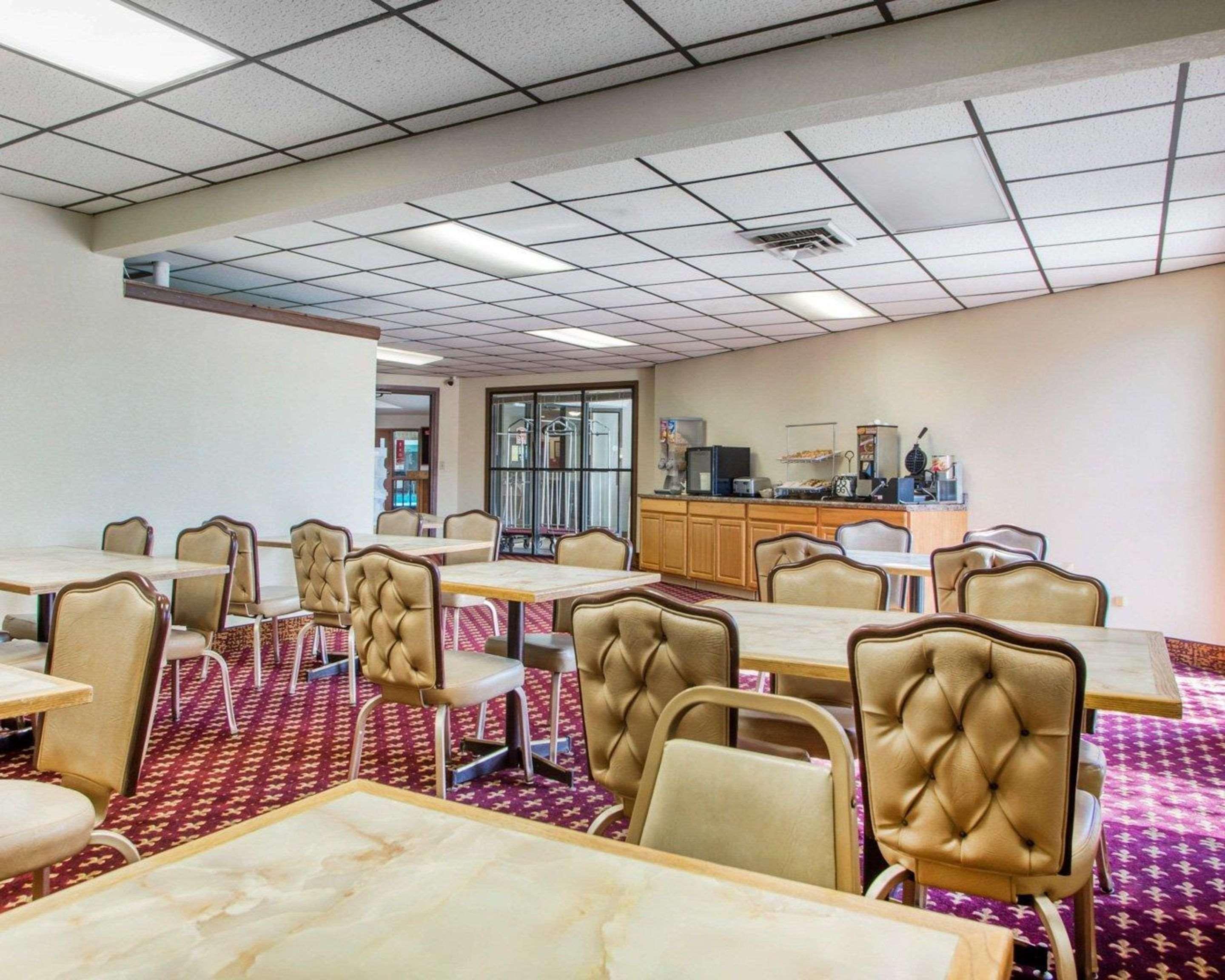 University Inn & Suites Stevens Point Eksteriør bilde