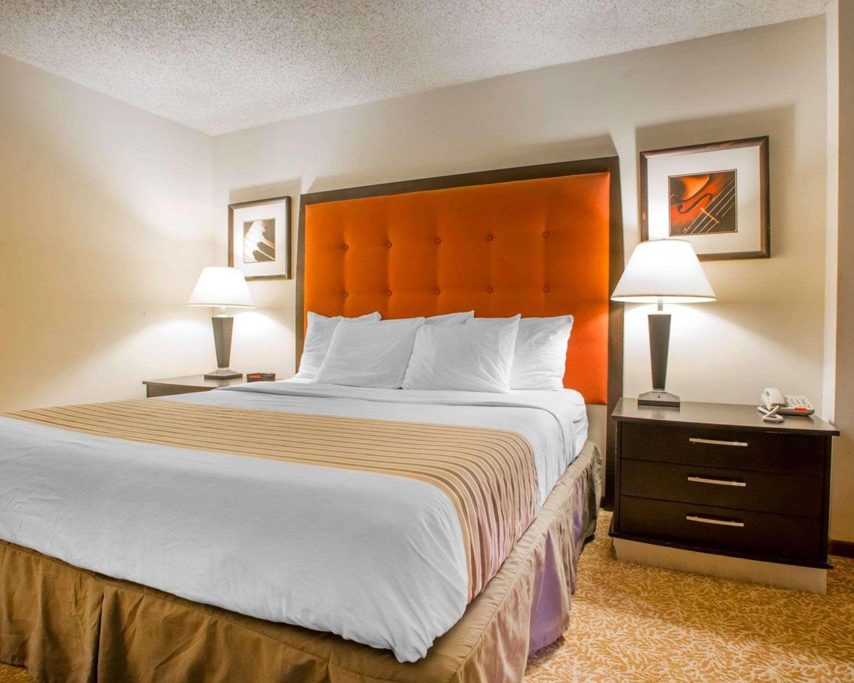 University Inn & Suites Stevens Point Eksteriør bilde